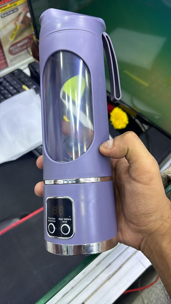 🥤 Portable Juicer – Compact & Travel-Friendly